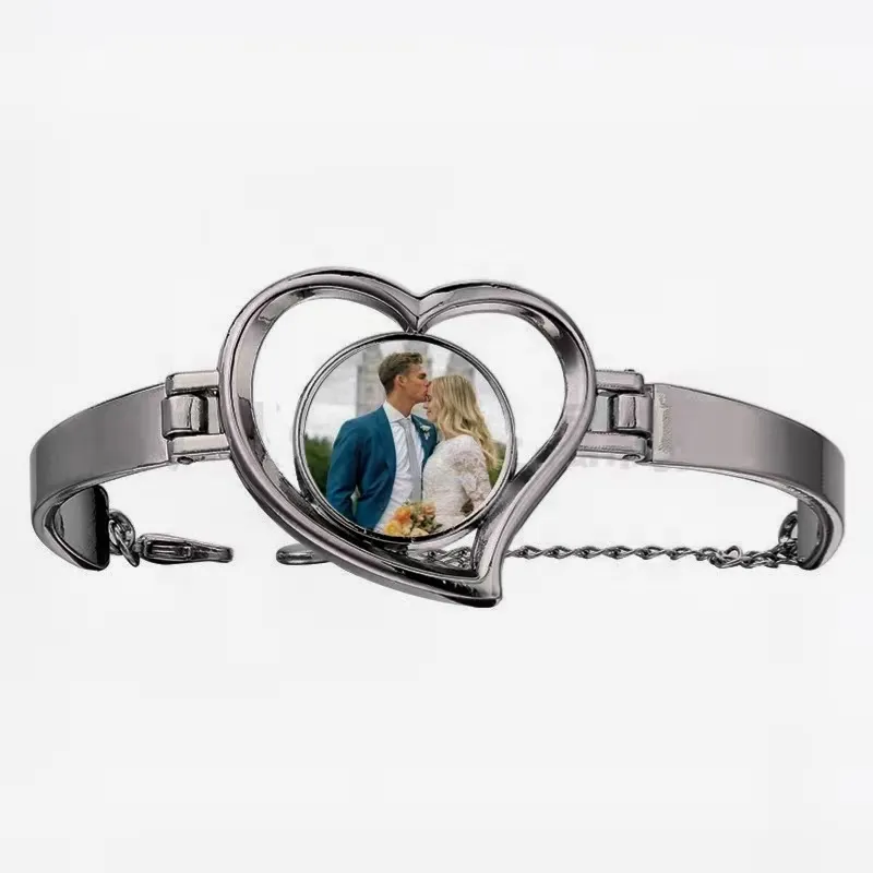 Bracelet, Strong heart